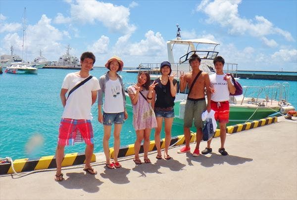 ダイブハウスマンタ石垣島が、浜崎マリーナからボートでダイビングにご案内します。