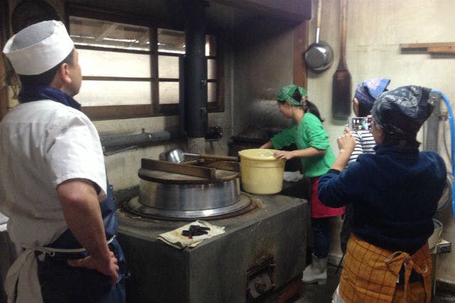 龍神地釜豆腐工房るあんは、和歌山県田辺市にあります。おいしい龍神豆腐を作っています。