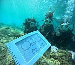 青の洞窟専門店 沖縄ダイビングショップ和に投稿された画像(2025/12/9)