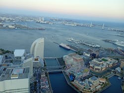 横浜ランドマークタワー 69階展望フロア スカイガーデンに投稿された画像(2025/12/11)