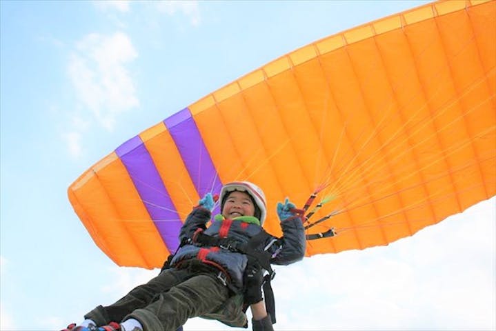 兵庫 丹波 パラグライダー 空を飛びたい が実現 お子様の為の パラグライダー体験 アソビュー