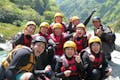 吉野川を知り尽くしたノリの良い日本男児＆なでしこ達が爽快な水遊びへ誘います！