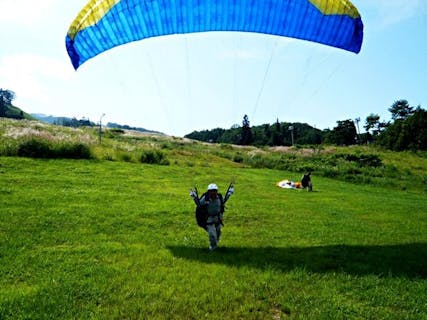 【長野・白馬・パラグライダー】ちょこっとだけ浮遊感を体験！初心者にやさしいパラグライダー