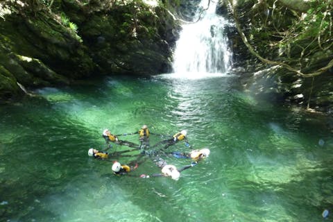 【1日・わくわくコース】天然のアトラクション！興奮シャワークライミング