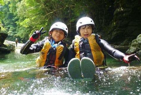 【半日・るんるんコース】小学生からOK！キャニオニングで夏の思い出づくり☆