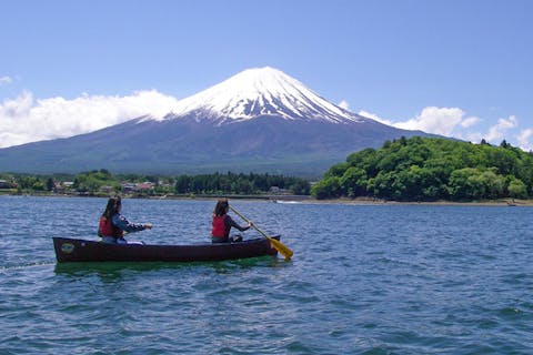 山梨・富士河口湖・カヌー（2時間・温泉入浴割引クーポン付き）