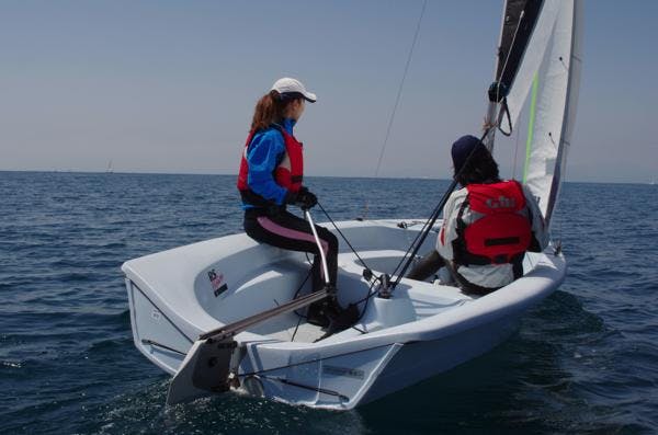 【神奈川・葉山・ヨット体験】風を感じながら海を走ろう！半日ヨット体験
