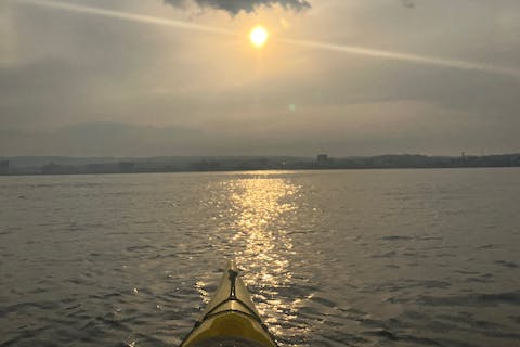 【2h】夕陽に包まれる桜島の海をシーカヤックから眺めてみませんか？