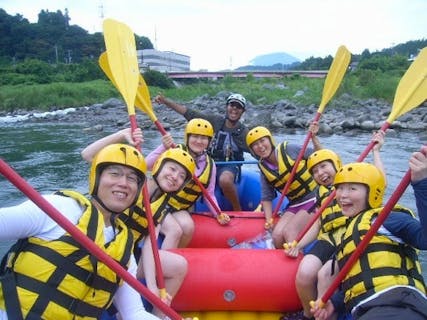 【静岡・半日】富士川ラフティングツアー（写真サービスあり）