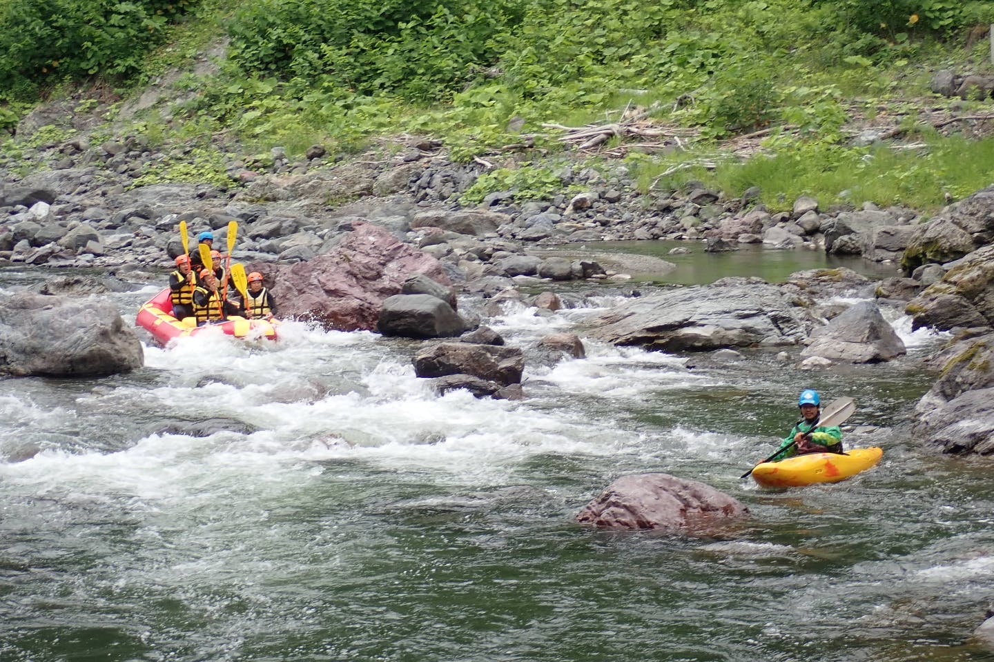 【北海道・富良野・ラフティング】激流を楽しむ鵡川（むかわ）ラフティング