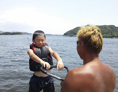 【チャレンジコース×1本】手軽に滑れる♪ウェイクボードに挑戦☆