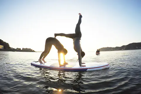 【神奈川・逗子・SUP】海・空・風を全身で感じよう！SUPヨガ体験・半日コース