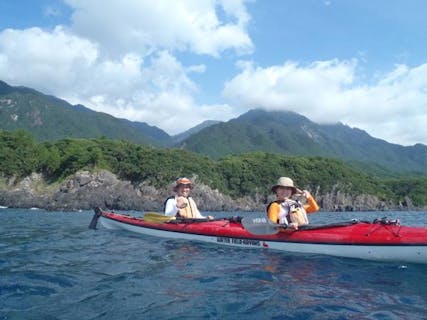 【屋久島・シーカヤック】屋久島の自然を満喫！穏やかできれいな海へご案内！体験シーカヤック（半日コース）
