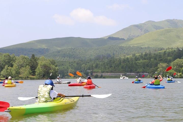 長野 白樺湖 カヌー 八ヶ岳山麓の絶景を眺める2時間の水上散歩 アソビュー