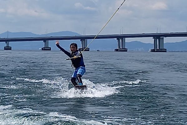 滋賀・琵琶湖・ウェイクボード】初めての方限定！どうせやるなら絶対