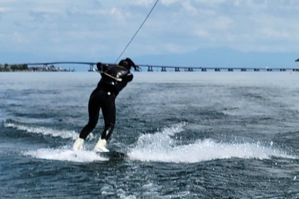 滋賀・琵琶湖・ウェイクボード】経験4回目以上の方はこちら！たっぷり