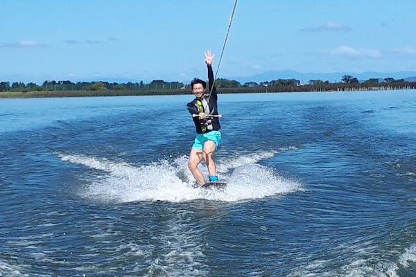 ウェイクボード 静岡・下田】ウェイクボード体験/Sea Izu - じゃらん遊び体験