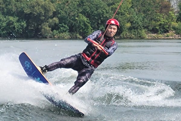 滋賀・琵琶湖・ウェイクボード】経験4回目以上の方はこちら！たっぷり