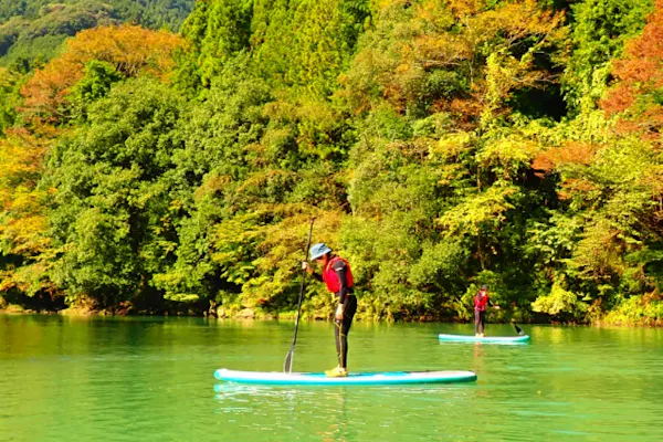 埼玉/長瀞】玉淀湖レンタルSUP◇小学3年生～駅から徒歩3分！レンタルで
