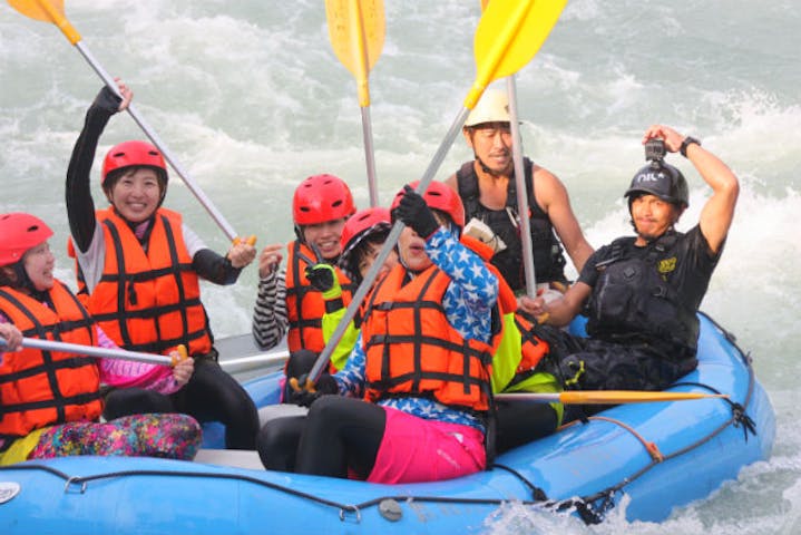 ラフティングストーンズ