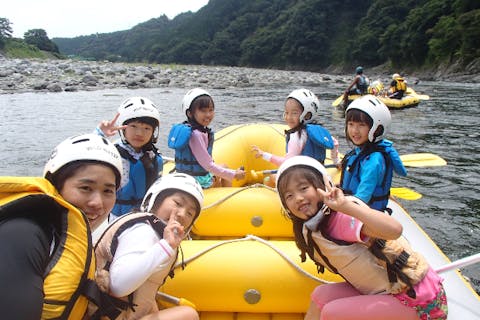 ＜ご家族向け＞【静岡・富士川】半日ファミリーラフティングツアー！小学校1年生から参加OK（写真データプレゼント！）