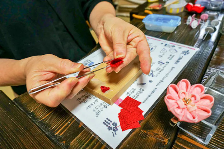 京つまみ細工体験処ゆるり工房 凸凹庵 でこぼこあん ネット予約ならアソビュー