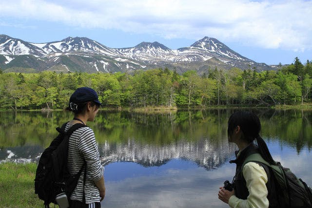 【北海道・知床・エコツアー】ガイドの案内で安全に、より楽しく！知床五湖一周ツアー