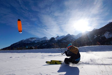 【長野県・スノーカイト】長野県内各地で開催！じっくりマスターできるスノーカイト満喫の2日間