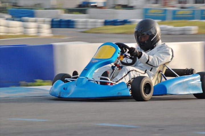 1日 たっぷり遊ぼう レース用エンジン搭載 本格的なレーシングカート体験 アソビュー 1日 たっぷり遊ぼう レース用エンジン搭載 本格的なレーシングカート体験 アソビュー