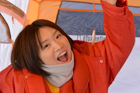 富良野 美瑛 トマム ワカサギ釣りの遊び体験 アソビュー 休日の便利でお得な遊び予約サイト