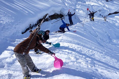 湯沢 苗場 スノーシュー スノートレッキングの遊び体験 日本最大の体験 遊び予約サイト アソビュー