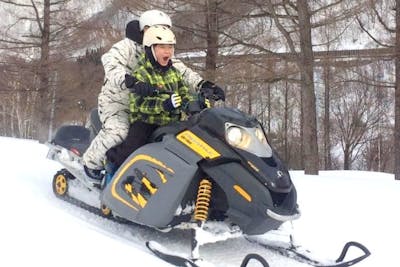 ヤマハスノーモービルスキー 動画] 電動スノーモービルが登場!! 約4兆5,000万円という