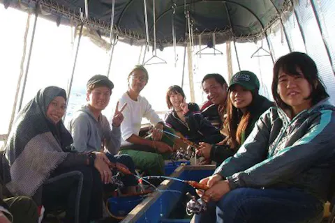 【山梨・山中湖・ワカサギ釣り】団体のお客様大歓迎！10人1組ワカサギ釣りプラン