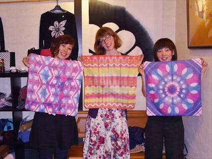 【京都市・下京区】1200年の伝統の技を体験。京鹿の子絞染体験で、大判ハンカチを染めよう