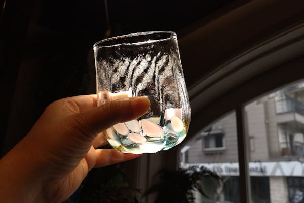 埼玉・川越・吹きガラス】レトロな工房でオリジナルの作品を作ろう