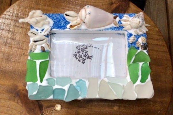 沖縄・恩納村・マリンクラフト】貝殻やサンゴ使い放題！シェルフォト