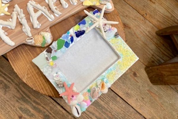 沖縄・恩納村・マリンクラフト】貝殻やサンゴ使い放題！シェルフォト