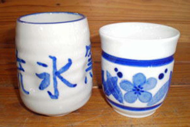 【北海道北見・陶芸】和紙を使って陶器に絵柄を染めつけ！和紙染め陶芸絵つけ体験