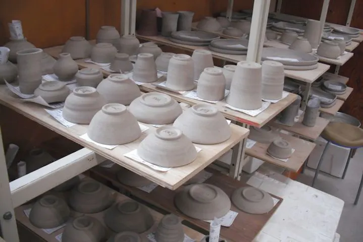 千葉 袖ヶ浦駅徒歩5分 電動ろくろ陶芸体験 初心者でも安心 アソビュー