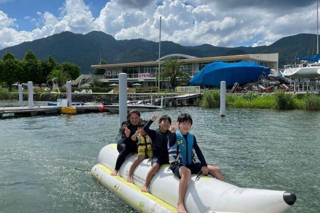 【琵琶湖・ウェイクボード】マリンパック！水上バイクでウェイクボード＆バナナボートが体験できるセットプラン！