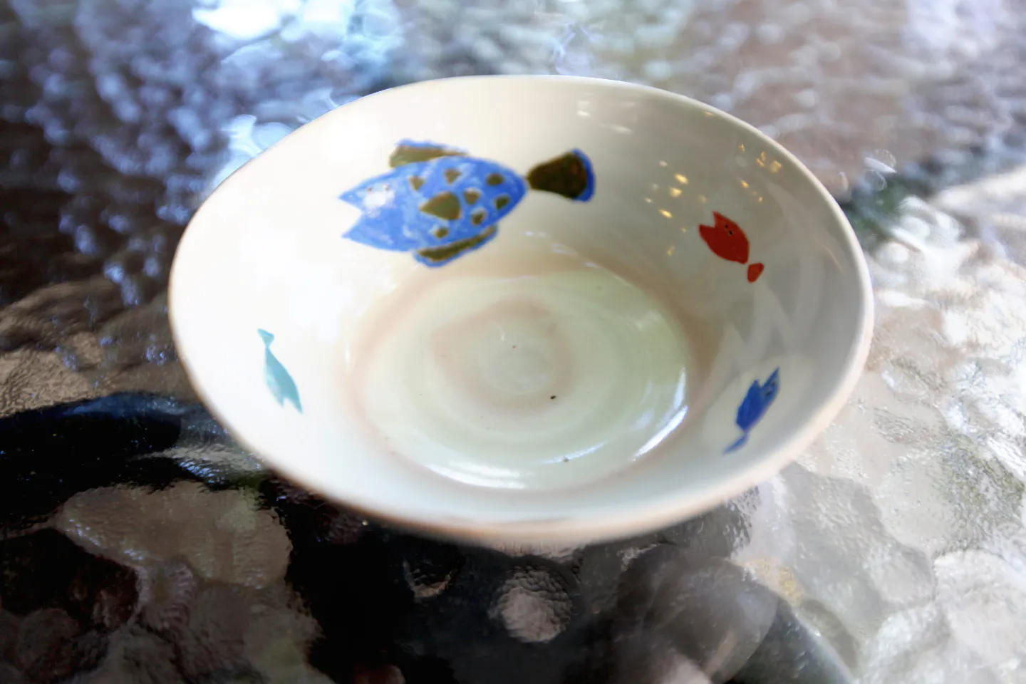 梅田・絵付け】好きなうつわを選んで絵付け体験☆陶芸ワークショップ