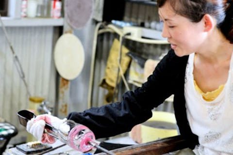 【岡山・倉敷・吹きガラス体験】20分で世界に一つ、あなただけのオリジナルグラスを！初心者歓迎☆家族で楽しめるアート体験♪