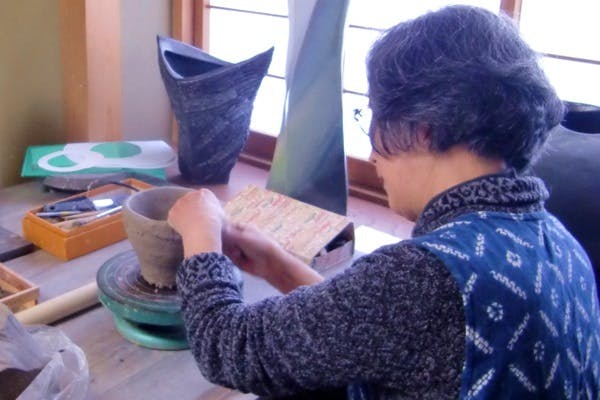 【手びねり体験】兵庫・川西の工房で、初めての方も本格的な陶芸を体験☆
