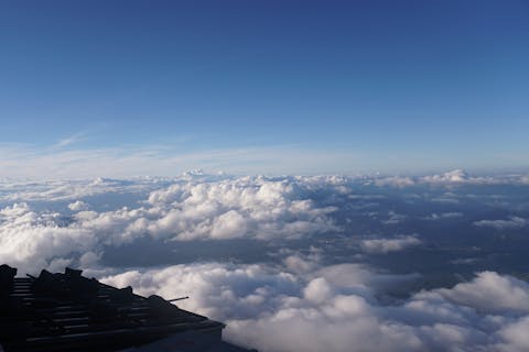 日本最高峰への登頂へ挑戦　富士山登山ツアー（1泊2日）