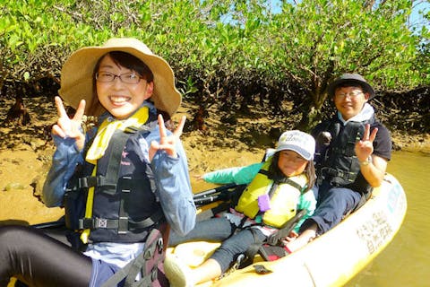 【沖縄・今帰仁村・カヤック】ネイチャーウォッチング マングローブカヤック 美ら海水族館に近いマングローブカヤック 干潟でカニやハゼ！満潮時は入り江散策