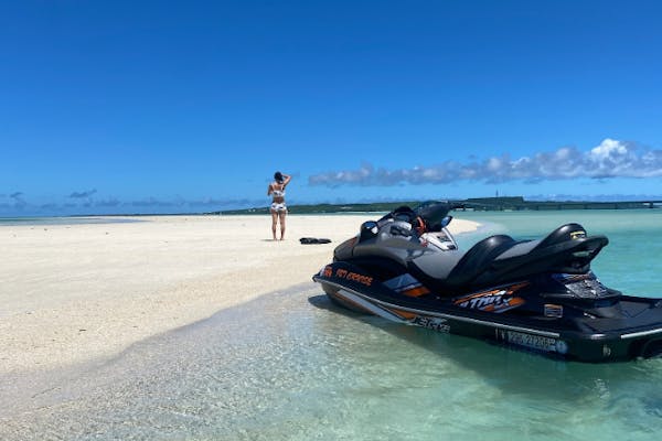 沖縄・宮古島・水上バイク】ジェットスキーツーリング！宮古島の海上を