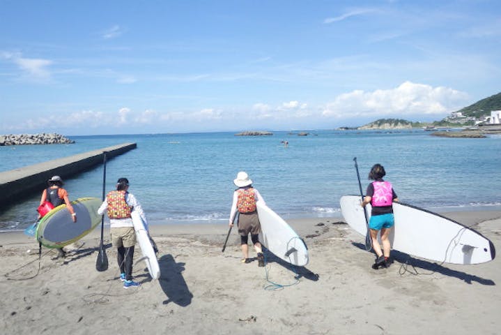 神奈川 葉山 秋谷 Sup きれいな海で初めてのsupを楽しもう アソビュー