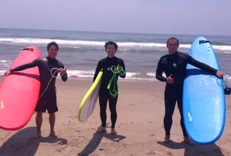 静岡 サーフィン体験 アソビュー 初心者でも安心のサーフィンスクール