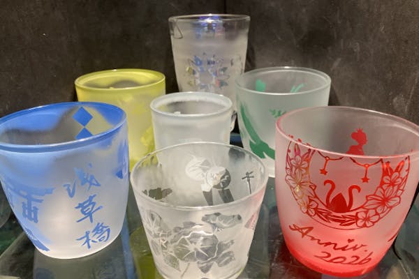 浅草橋・ガラス工芸】お気に入りの絵や文字を彫刻して色鮮やかな