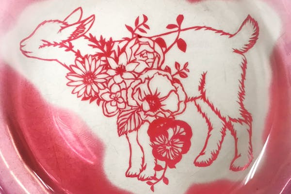 浅草橋1分・ガラス工芸】好きな絵柄のお皿が作れるよ！料理皿や記念